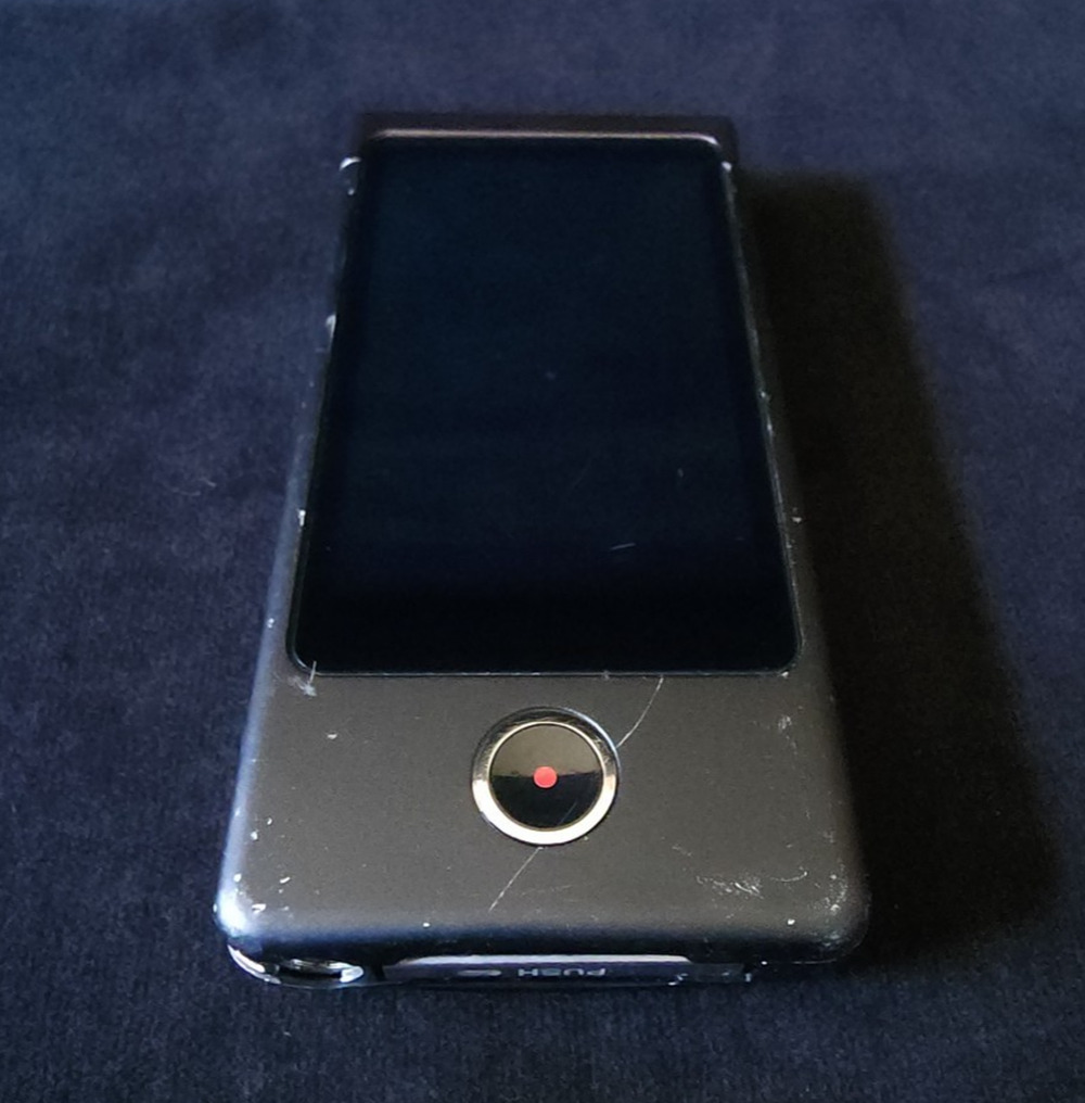 Sony MHS-TS20 Bloggie Touch Mobile HD Snap Video Camcorder Digital Camera - READ